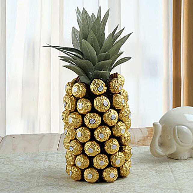 Pineapple Arrangement of Ferrero Rocher